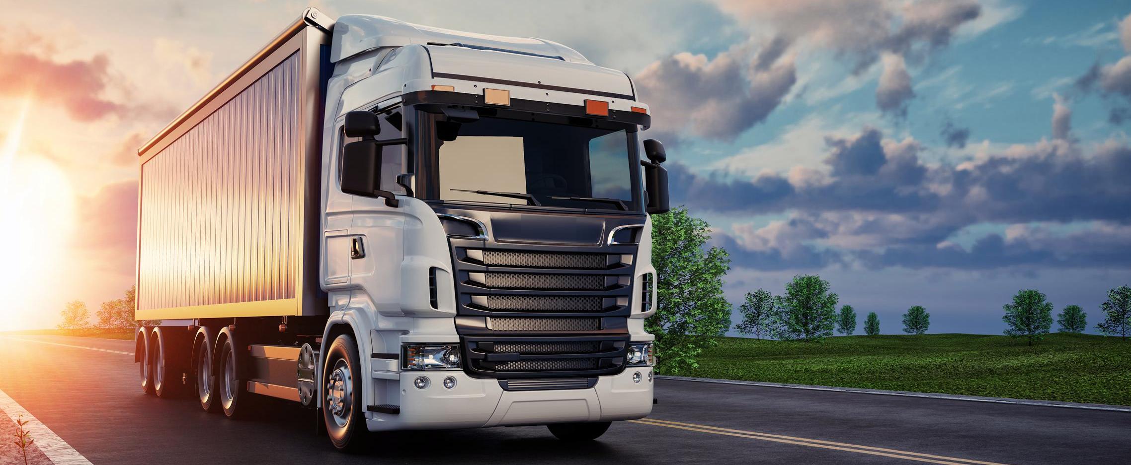 Seu caminhão na estrada em operação